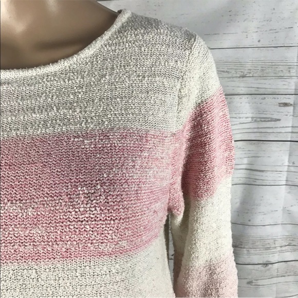 Calvin Klein Sweater 🌸 - Picture 4 of 12